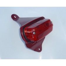 ZADNÍ SVĚTLO -  KOMPLETNÍ S ČERVENÝM DRŽÁKEM  (TYP ČZ 450,453,455 + 470,473,475)